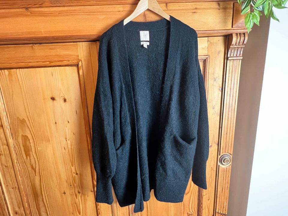 Longcardigan lange Strickjacke Alpaka Oversize Cardigan in Künzell