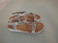 Sandalen in Silber gr. 37 Bochum - Bochum-Wattenscheid Vorschau