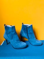 Hōgl 38,5 Stiefel Stiefeletten Velour Leder stiletto Absatz neu Friedrichshain-Kreuzberg - Kreuzberg Vorschau