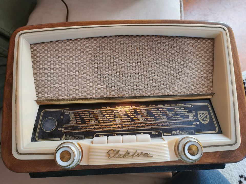 Normende Elektra 56 Röhrenradio in Pliezhausen