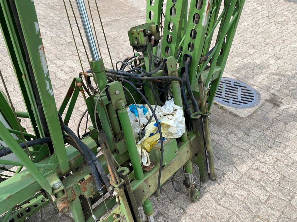 Gestänge 15 Meter Amazone UF Spritze Feldspritze in Wagenfeld