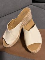Designer Pantoletten von Franco Sarto Echt Leder Creme Gr.37 Bayern - Durach Vorschau