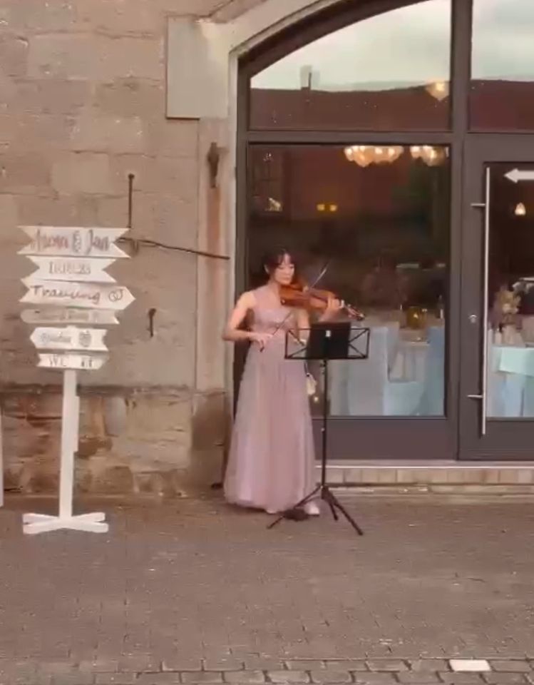 Musik mit Geige oder Bratsche für Anlässe (Hochzeit,Trauung usw.) in Hannover