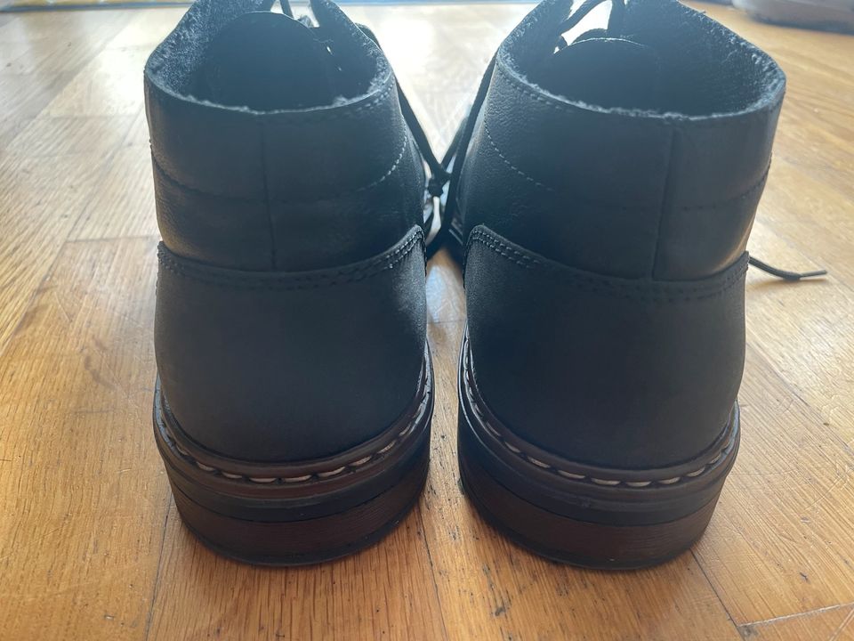 Herrenschuhe Rieker Gr 43 schwarz neu! in Frankfurt am Main