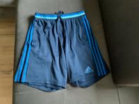Adidas Shorts 3 Stück verfügbar ( je 5€) Bayern - Trostberg Vorschau