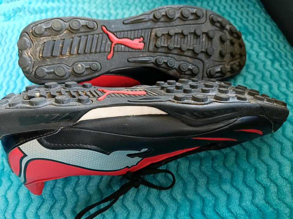 Puma Multinocken Fußballschuhe Gr.46 in Murg