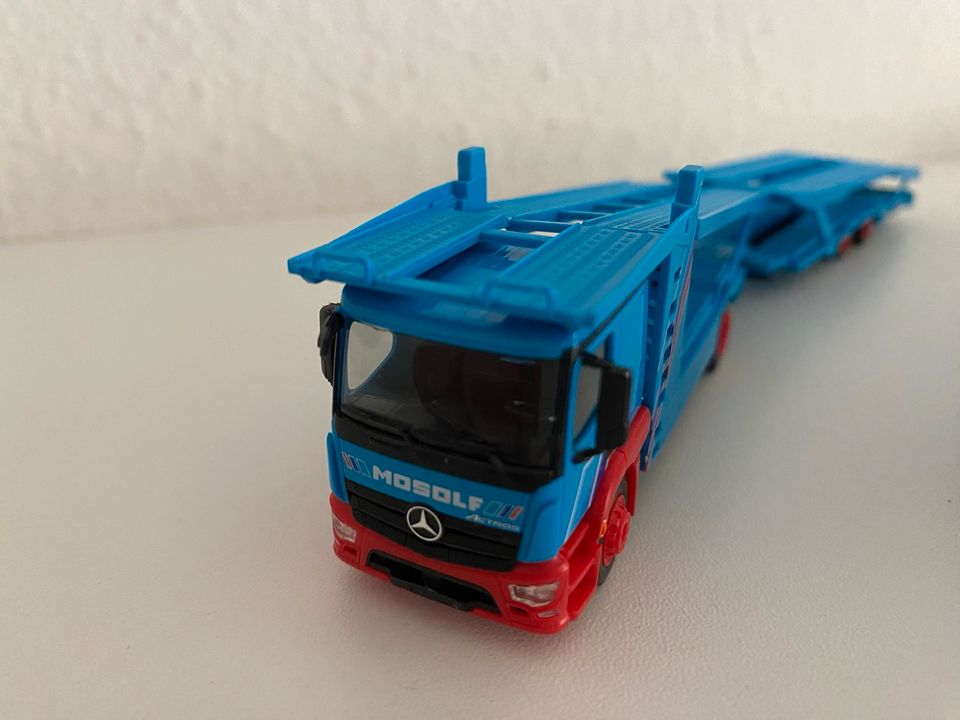 Verschiedene Herpa Autotransporter 1/87 H0 in Schlierbach