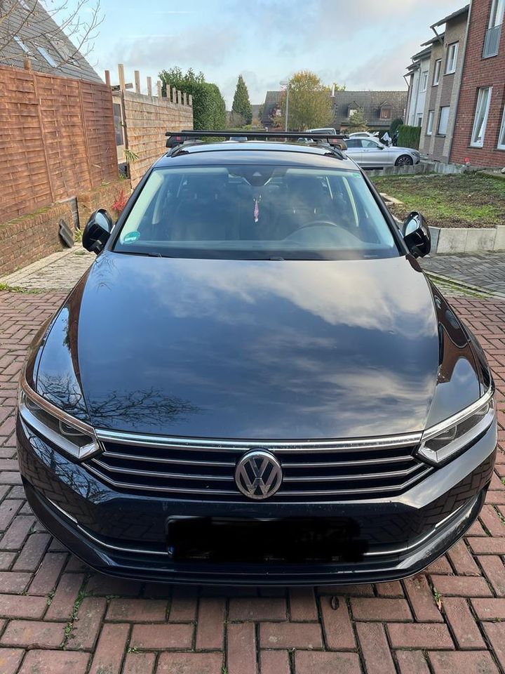 Volkswagen Passat Variant 2.0TDI 110 kW in Düsseldorf