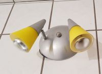 Zu verschenken : Deckenlampe Strahler gelb mit 2 Leuchten, D=17cm Hessen - Bad Soden-Salmünster Vorschau