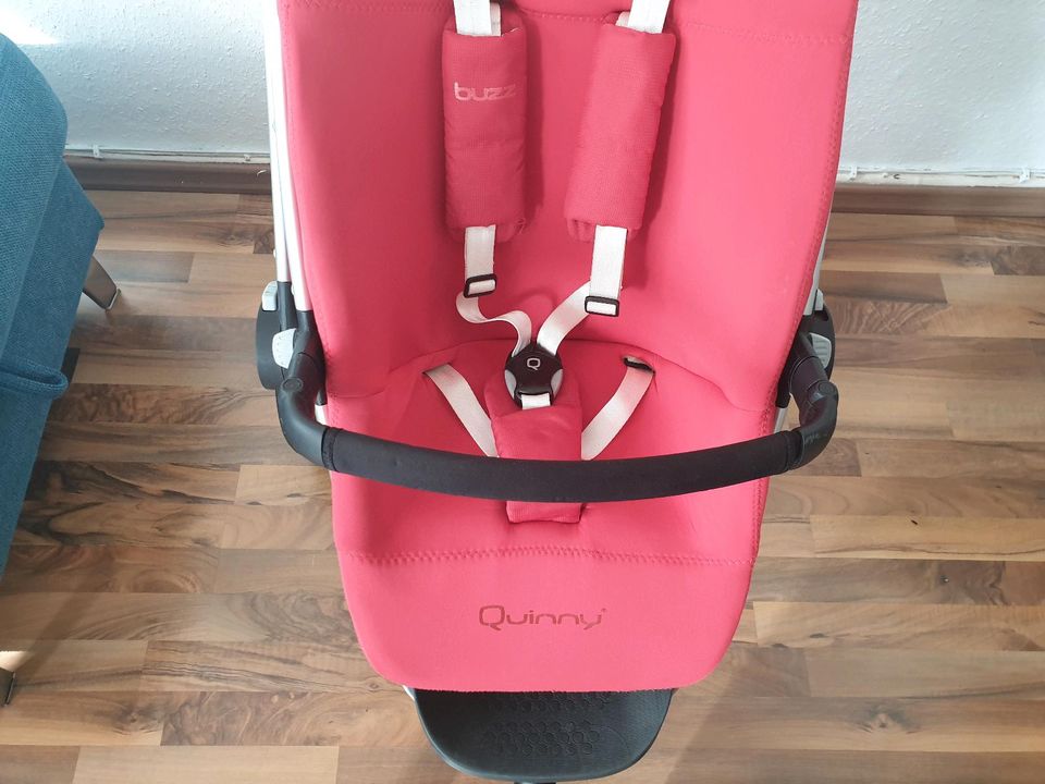 Kinderwagen Quinny Buzz wie neu in Hamburg