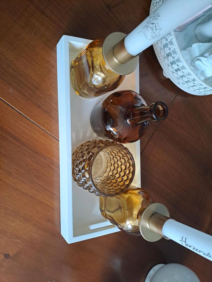 Tablett ,Vase, Kerzen, Kerzenhalter, Landhaus Deko in Vlotho