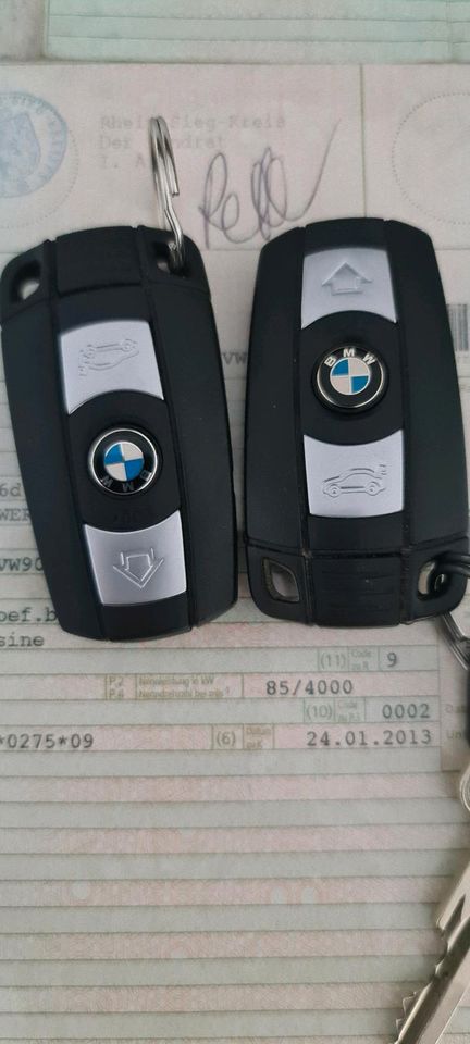 BMW X1 SDRIVE 1.6D RÜCKFAHRKAMERA Navi in Lohmar