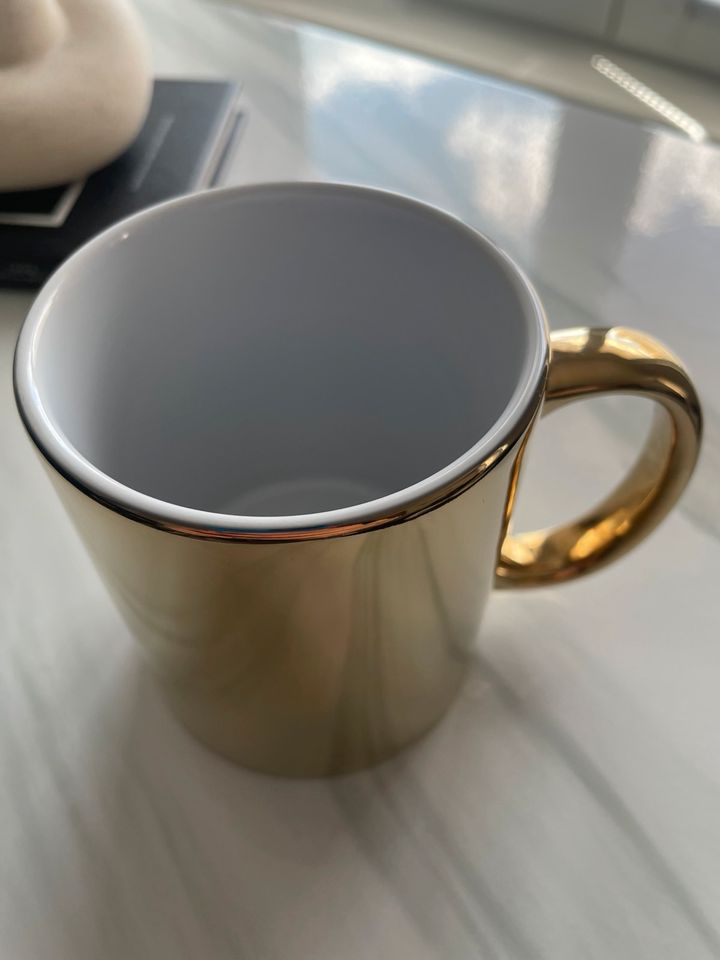 Tasse / Becher Gold Neu in Berlin