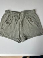 Shorts, kurze Hose, H&M, Gr. 152, Khaki Niedersachsen - Hambergen Vorschau