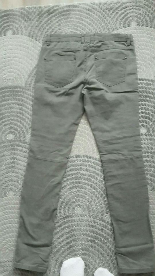 Jeans Hose in Grau. Neu in Dortmund