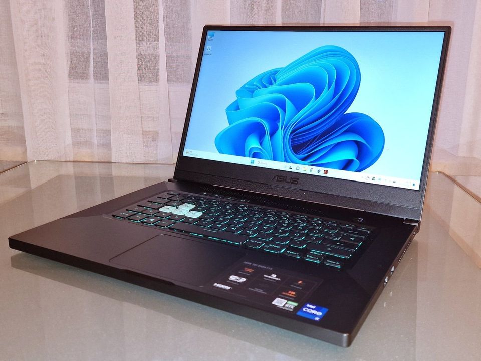 ASUS TUF Gaming DASH F15 Laptop, Nvidia RTX 3070, ‎I‎ntel Core i7 in München
