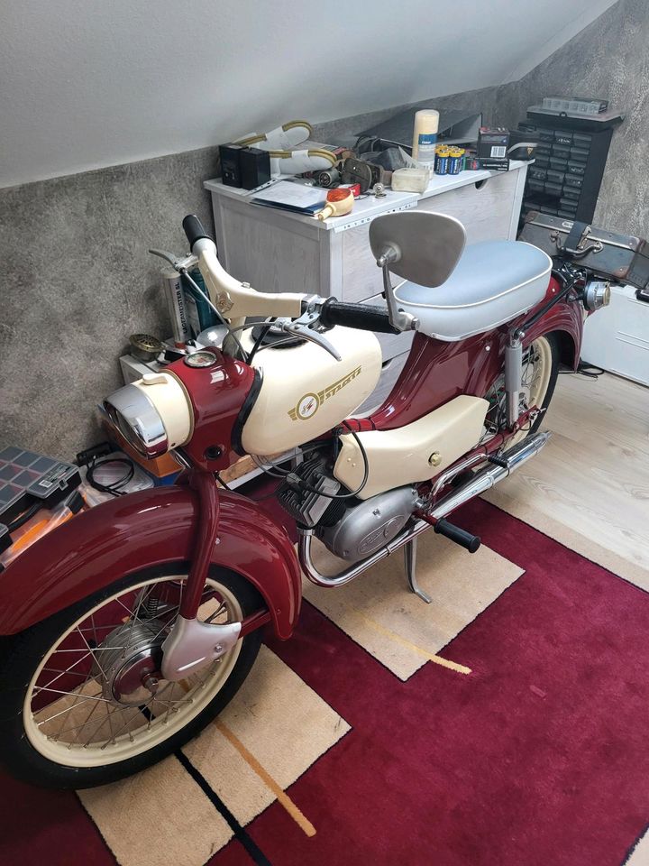 Simson Spatz neu Aufgebaut mit original Knieblech und KBA Papiere in Taunusstein