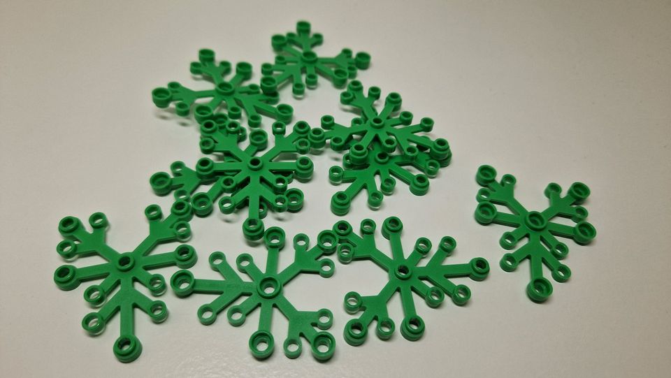 10 x Lego Baumblatt groß NEU Hellgrün 2417 Bright Green Pflanze in Hennef (Sieg)