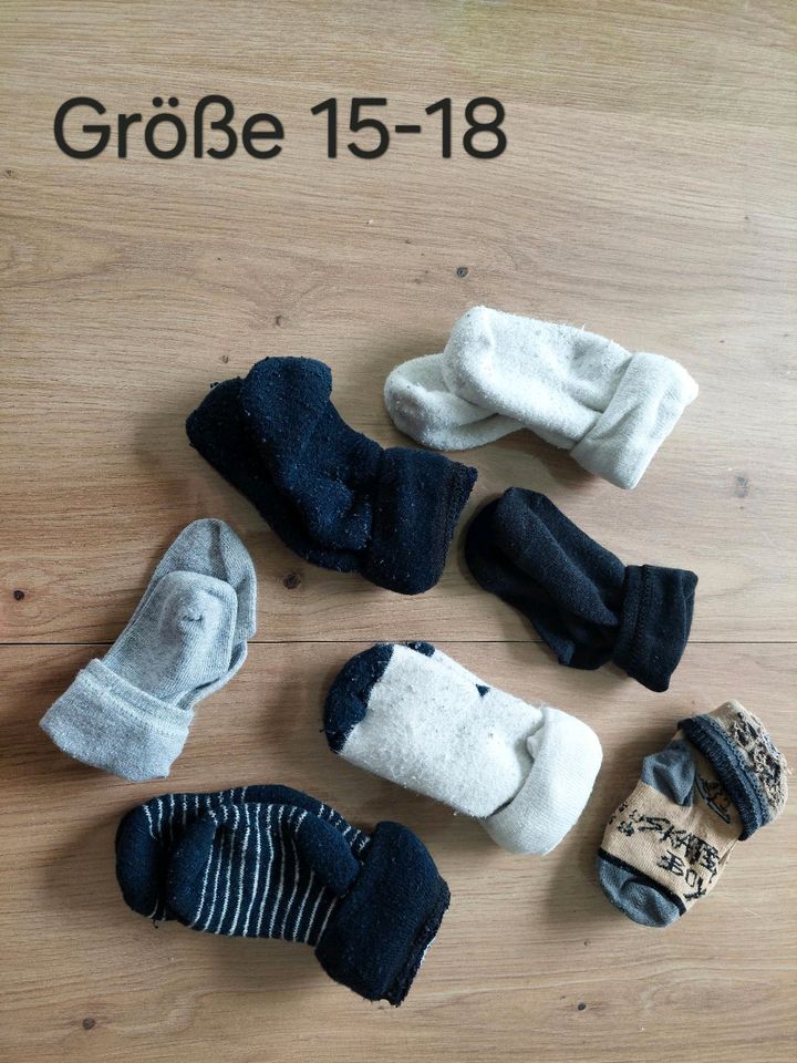 Socken Baby in Röfingen