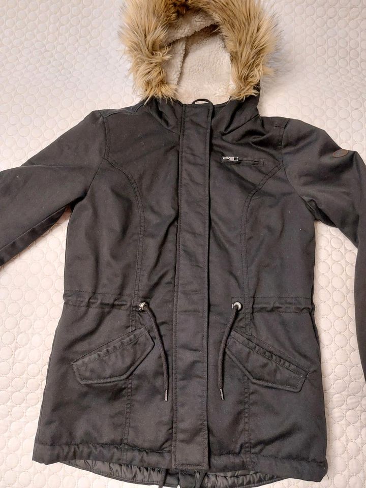 Winterjacke Jacke GAP Only Gr. S in Korschenbroich