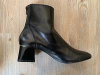 Mango Stiefelette mit Blockabsatz Gr. 37 aus Leder Berlin - Pankow Vorschau