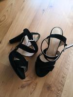 Hohe Schuhe schwarz Leder 39 Rheinland-Pfalz - Mainz Vorschau