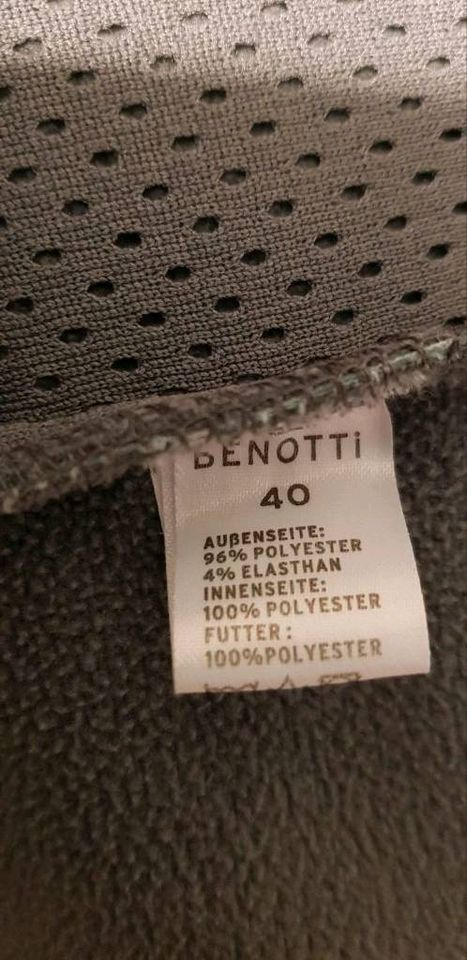 Schöne Jacke Mint Farbe Gina Benotti Größe 40 in Schleiden