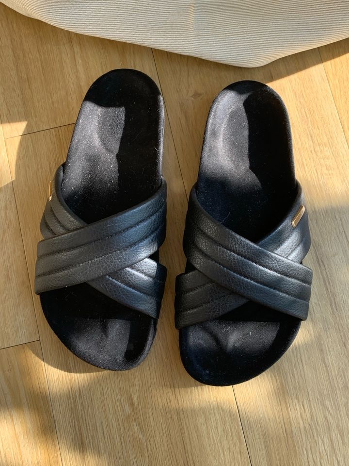 Sandalen Slides Slipper Veganes Leder in Centrum