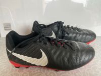 Fußballschuhe Nike schwarz Kinder 23cm große 36 Niedersachsen - Vechelde Vorschau