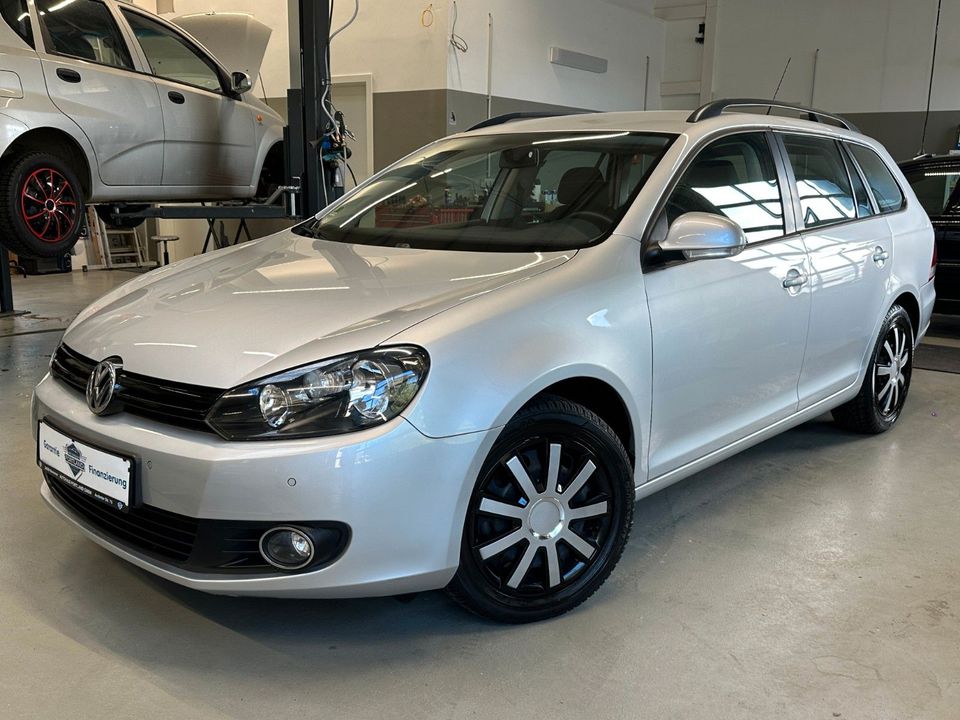 Volkswagen Golf VI Variant Trendline 1.6 TDI/LL Scheckheft in Hannover