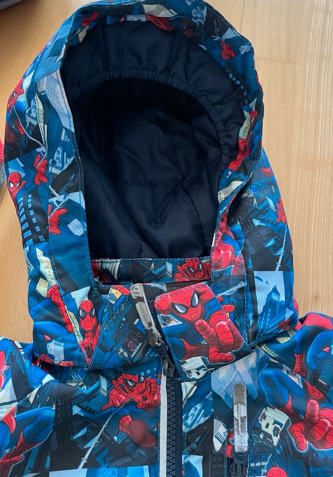 Jacke Anorak H&M Spiderman Mini Boden Gr.116 in Braunschweig