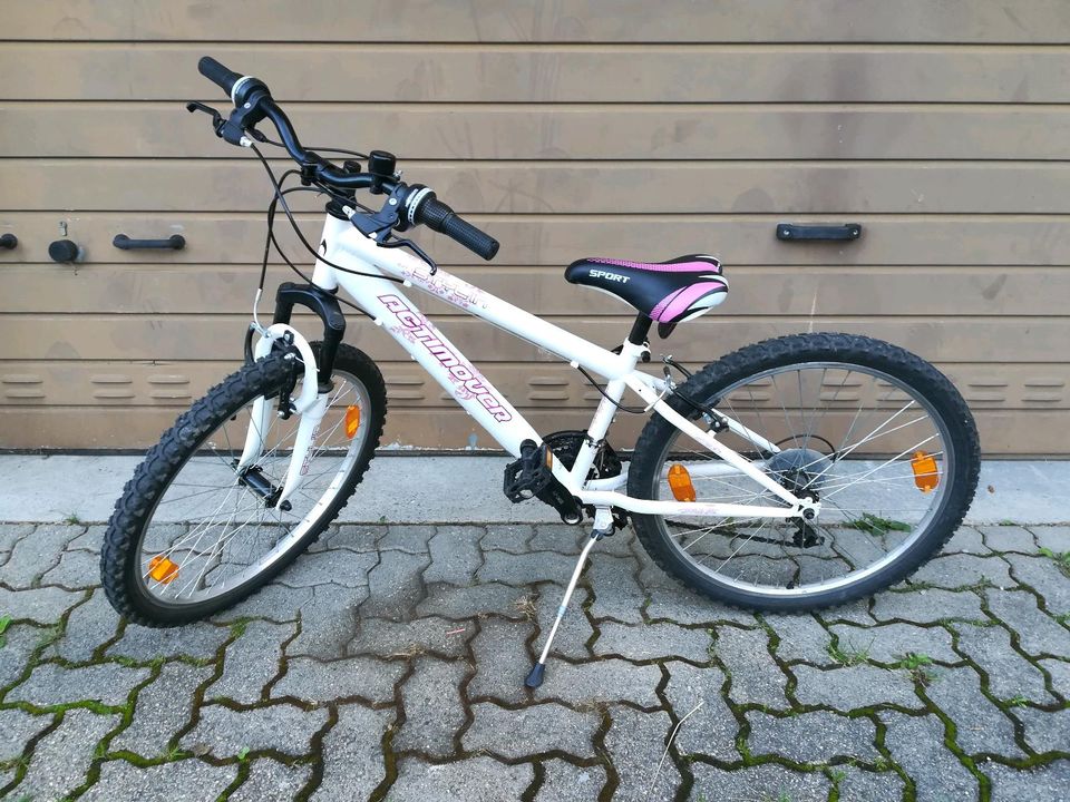 Kinderfahrrad 24" in Böllen