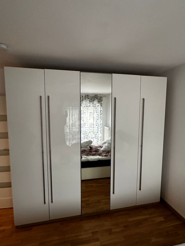 Kleiderschrank IKEA PAX weiß 250x230x60 cm - Top Zustand! in Trier