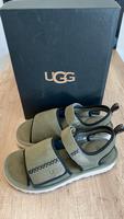 UGG Sandalen Größe 41 aus Wildleder neu Hessen - Künzell Vorschau
