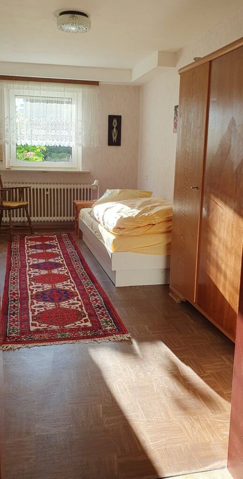 Großzügiges Einfamilienhaus mit Einliegerwohnung in Schorndorf