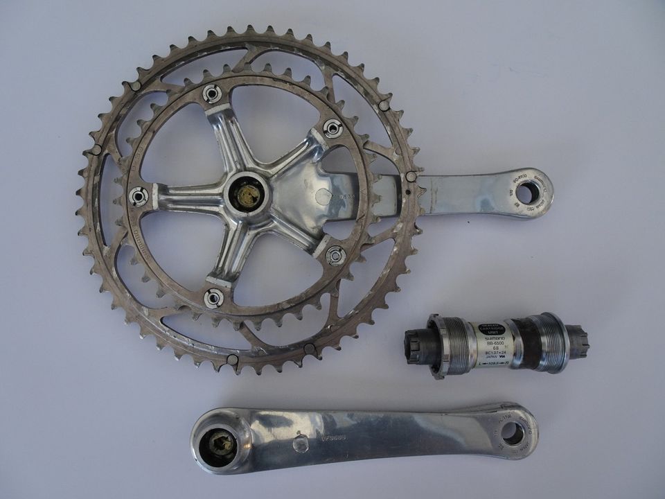 Shimano Dura Ace Kurbel FC-7700 2x9-fach 53/39 175mm m.Innenlager in Herrieden