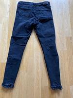 Zara Schwarze Ripped Damenjeans Berlin - Charlottenburg Vorschau