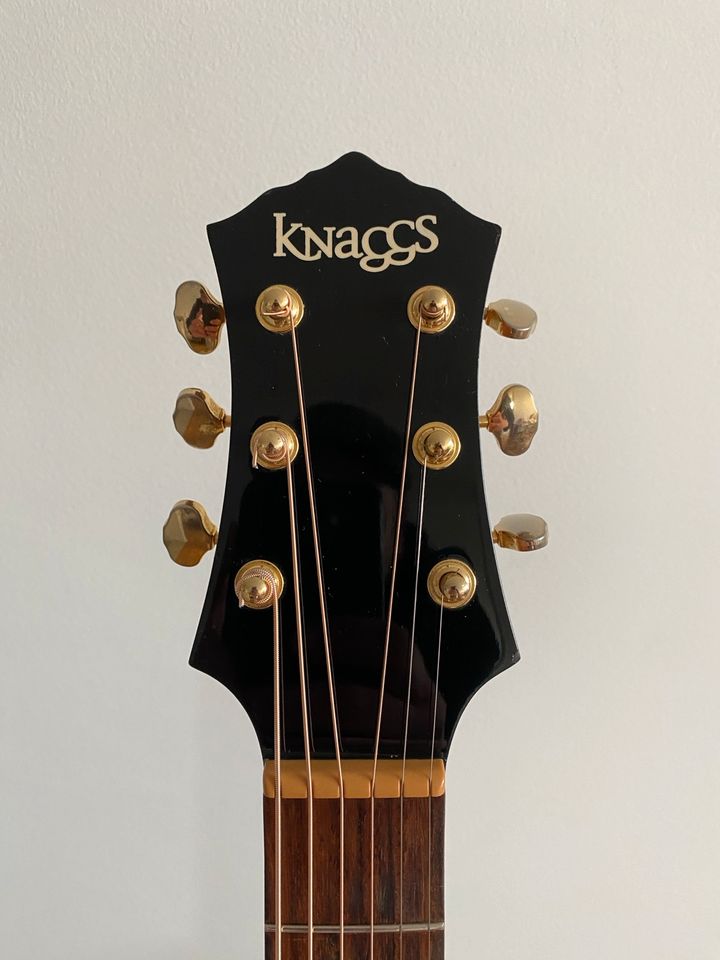 Knaggs Kipawa Mini Jumbo Westerngitarre Top Zustand Gitarre in Weitersburg