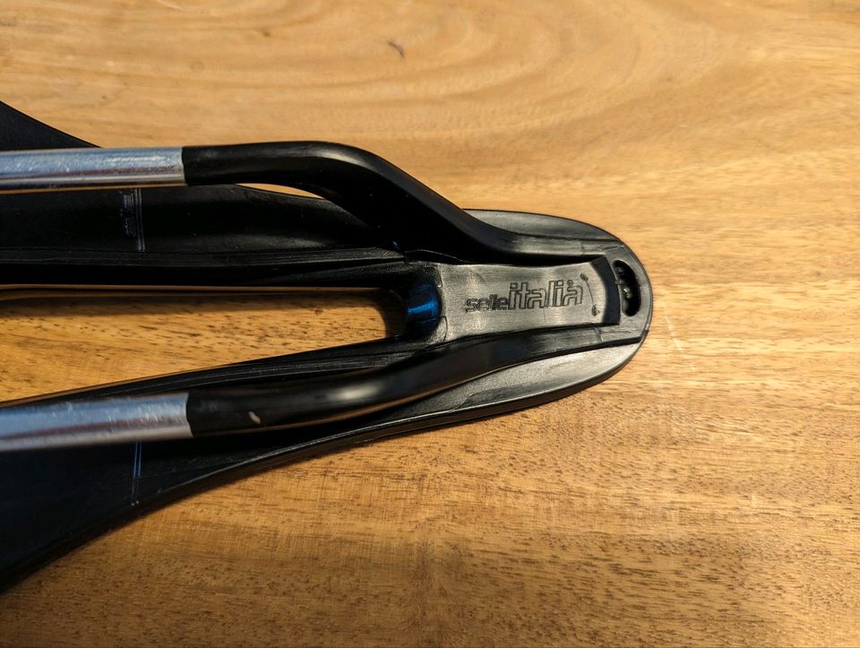 Sattel Selle Italia Model X SuperFlow FeC Größe 145 in Burgberg