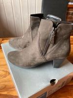 NEU ** Gabor Stiefel Größe 5,5 ** NEU Niedersachsen - Seevetal Vorschau