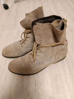 Stiefel Stiefeletten Schnürstiefel Boots Gr. 39 Bayern - Gochsheim Vorschau