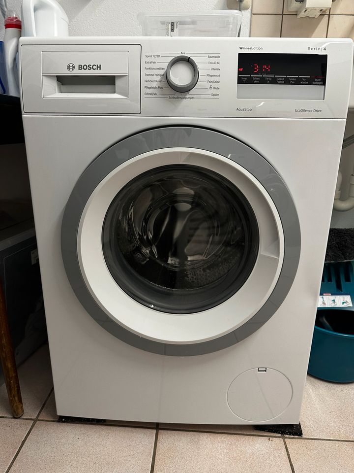 Waschmaschine Bosch Serie 4, 8Kg WAN28KWIN in Bad Marienberg