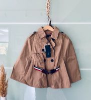 NEU - Tommy Hilfiger Cape beige 134/140 (10 Jahre) Thüringen - Drei Gleichen Vorschau