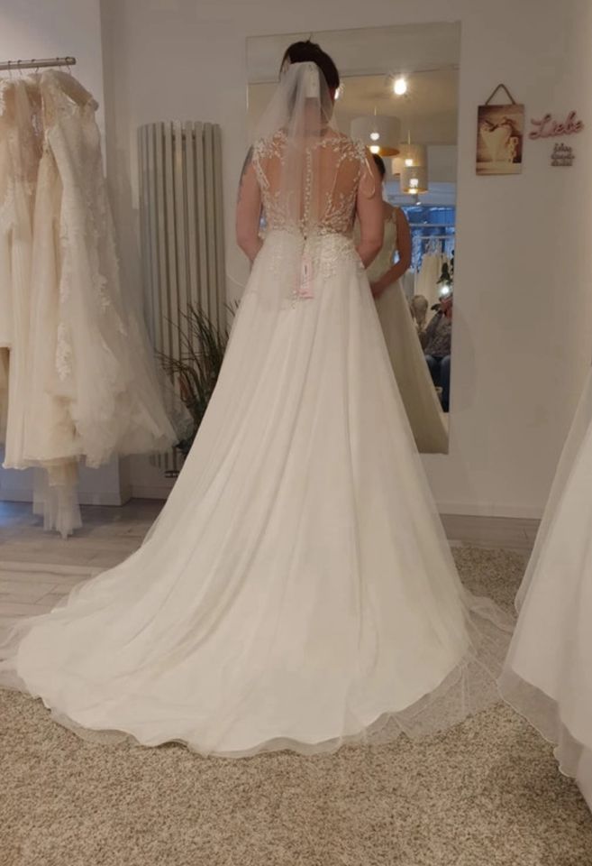 Hochzeitskleid - Brautkleid (Neu & ungetragen) in Essen