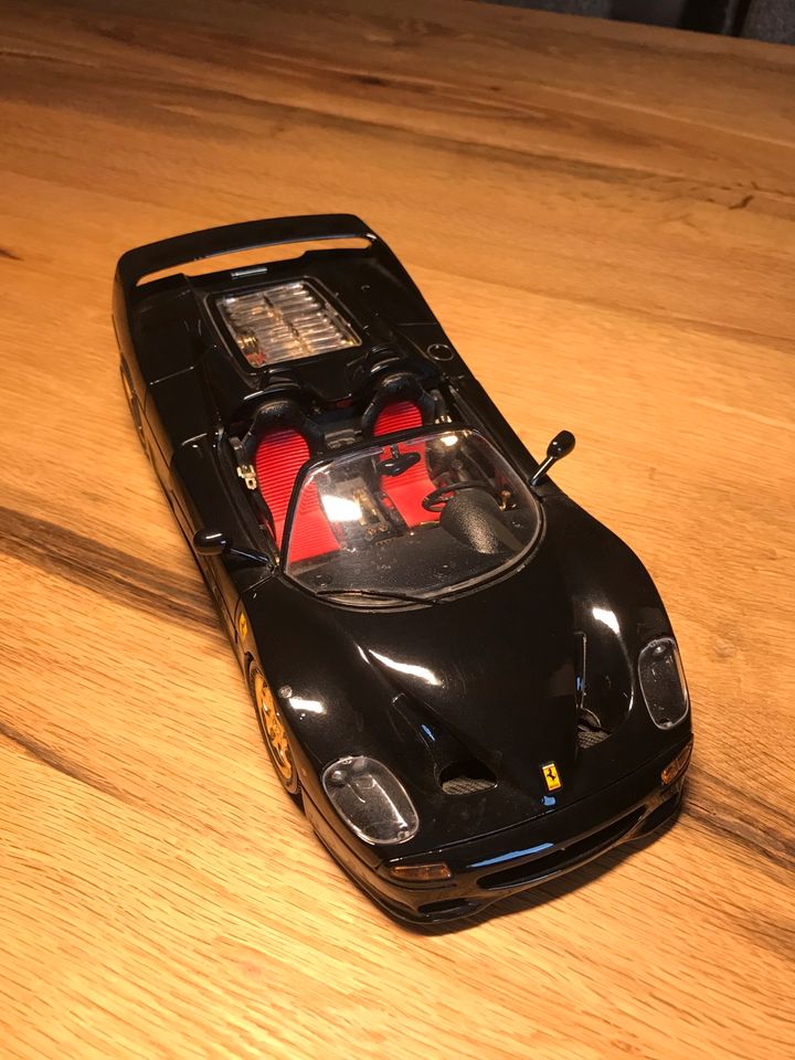 burago 1/18 Ferrari F50 Cabrio 1995 Modellauto in Simmerath