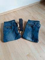 2x Damen Jeans  7/8 + Ledergürtel mit Nieten Schleswig-Holstein - Lübeck Vorschau