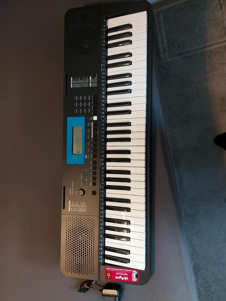 E-Piano mit Anschlagdynamik Neu in Duisburg