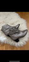 Högl Boots metallic Silber Festival 3,5 / 36 Leder Stiefeletten München - Au-Haidhausen Vorschau