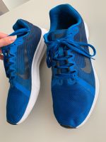 Nike Running Laufschuhe Turnschuhe Sneaker 44,5 blau weiß Sachsen-Anhalt - Halle Vorschau