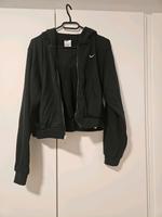 schwarze Nike Damen Sweatjacke Neu Gr XS aktuelle Kollektion Nordrhein-Westfalen - Mettmann Vorschau